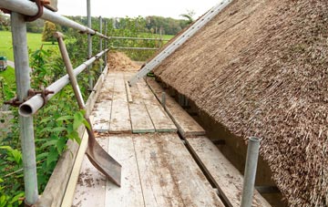 advantages of Hardley Street thatch roofing